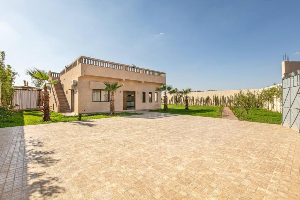 Villa Leila,Piscine , Grand Jardin, Jeux , Cuisiniere Marrakesh Exteriör bild