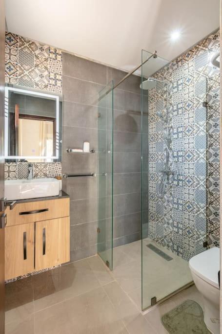 Villa Leila,Piscine , Grand Jardin, Jeux , Cuisiniere Marrakesh Exteriör bild
